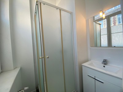 CHAMBRE A LOUER - LILLE - 13.76 m2 - 650 € charges comprises par mois
