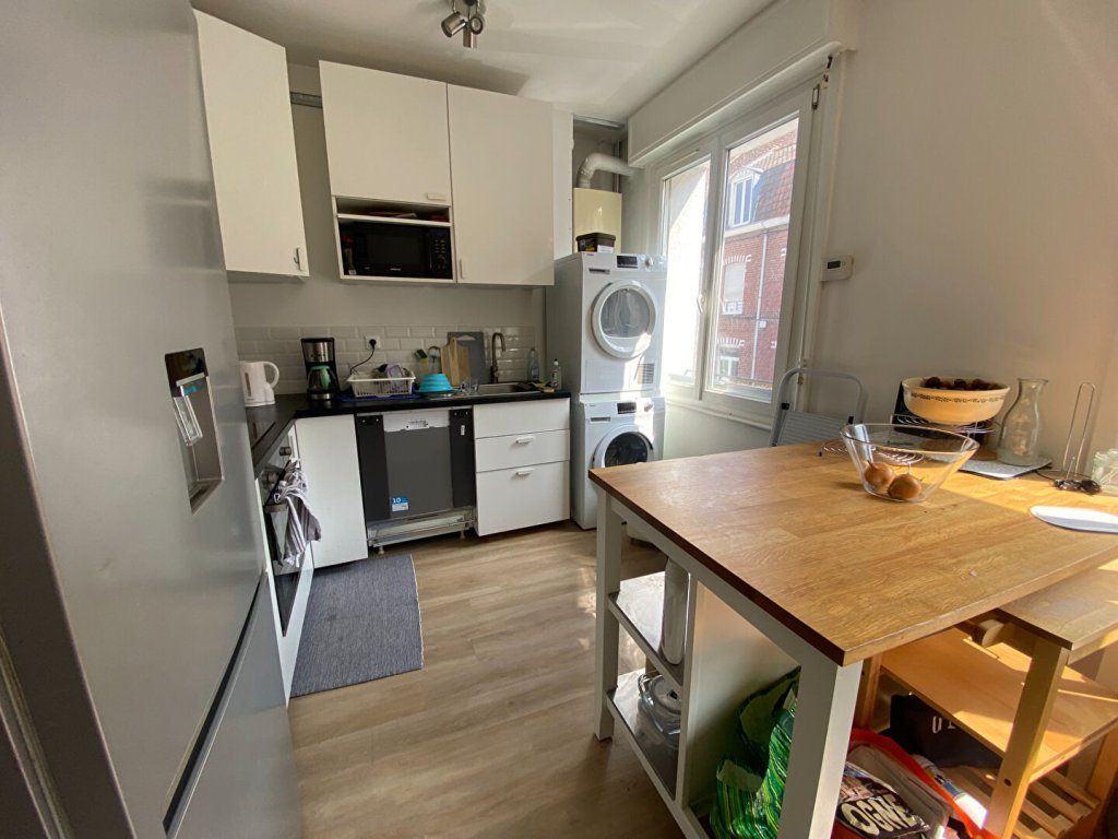 COLOCATION A LOUER - LILLE - 12 m2 - 470 &euro; charges comprises par mois