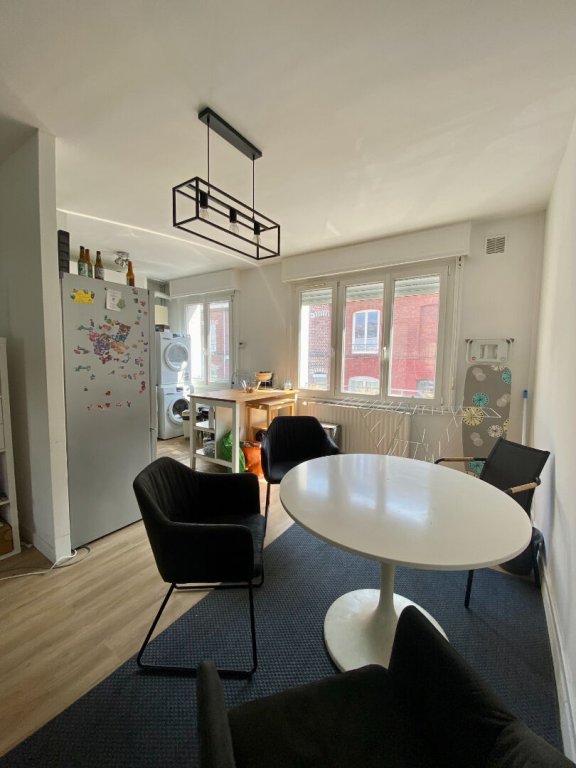 COLOCATION A LOUER - LILLE - 12 m2 - 470 &euro; charges comprises par mois