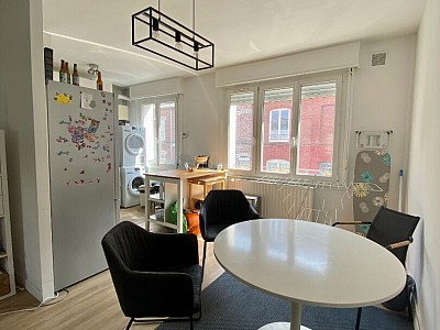 COLOCATION A LOUER - LILLE - 12 m2 - 470 € charges comprises par mois