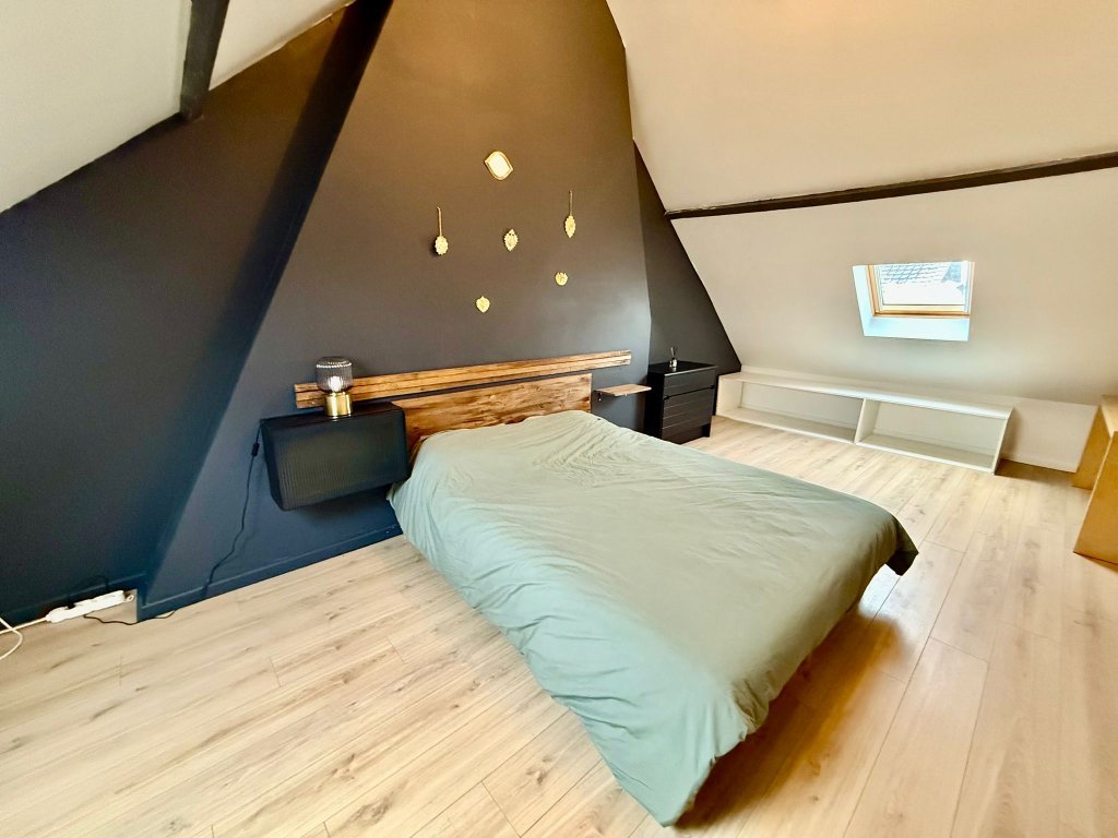 MAISON A VENDRE - CROIX - 156.96 m2 - 332�000�&euro;