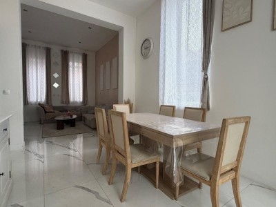 MAISON A VENDRE - ROUBAIX - 140 m2 - 244 500 &euro;