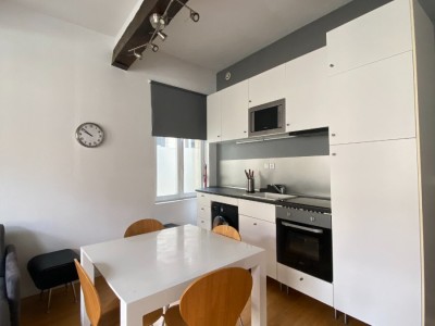 STUDIO VIEUX LILLE A LOUER - LILLE - 33 m2 - 849 € charges comprises par mois