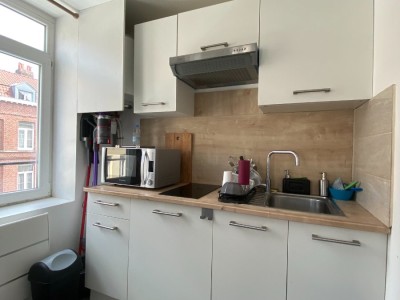 studio meublé A LOUER - LILLE - 25.64 m2 - 576 € charges comprises par mois