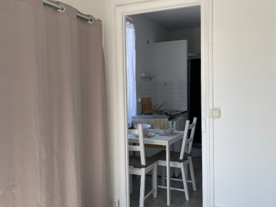 STUDIO A LOUER - WASQUEHAL - 16 m2 - 420 € charges comprises par mois