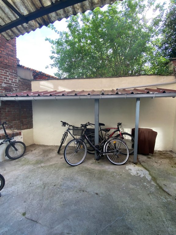 STUDIO A LOUER - WASQUEHAL - 16 m2 - 420 &euro; charges comprises par mois