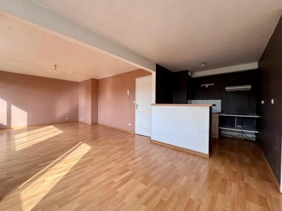 T2 au pied du Tram St Maur A VENDRE - LA MADELEINE - 59 m2 - 189900€