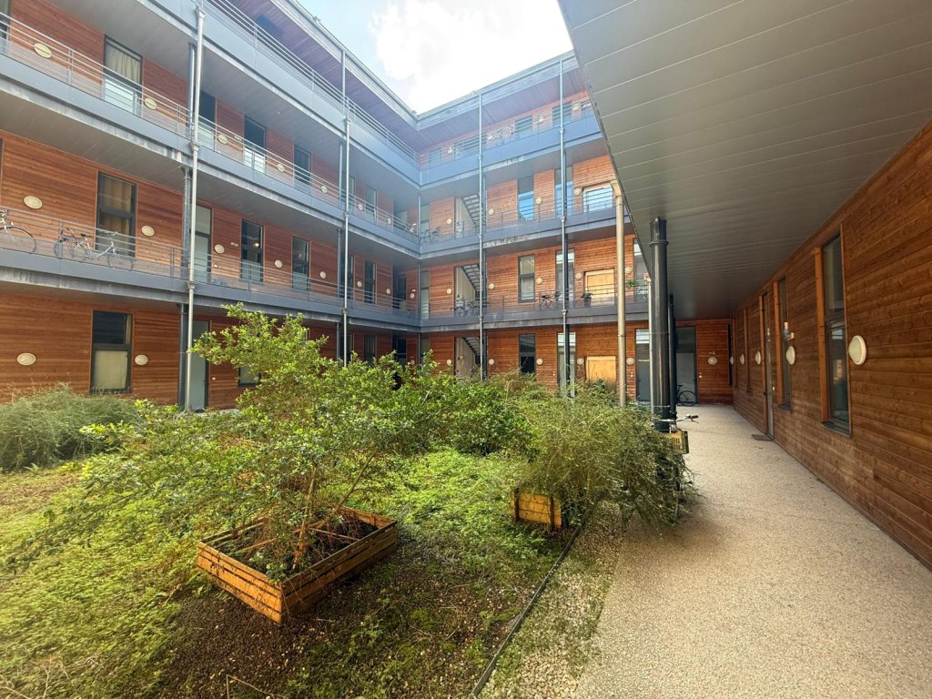 APPARTEMENT T2 A VENDRE - LILLE - 56.22 m2 - 189 900 &euro;