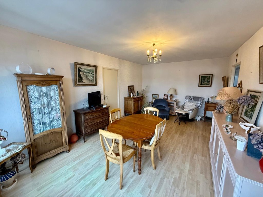 APPARTEMENT T2 A VENDRE - MARCQ EN BAROEUL - 51 m2 - 177�000�&euro;