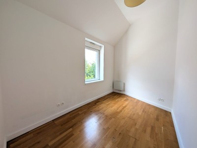 APPARTEMENT T3 A VENDRE - LA MADELEINE - 58.11 m2 - 174000€