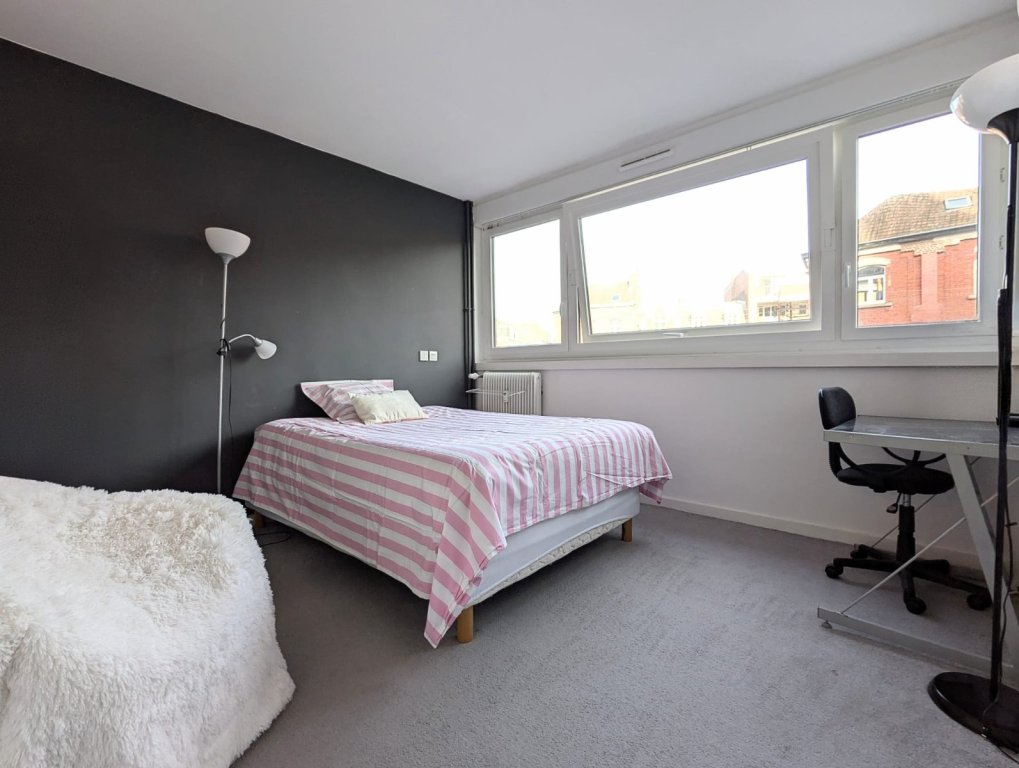 APPARTEMENT T3 A VENDRE - LILLE - 66 m2 - 234 000 &euro;