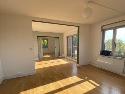 APPARTEMENT T4 A LOUER - MOUVAUX - 115 m2 - 1 891 &euro; charges comprises par mois