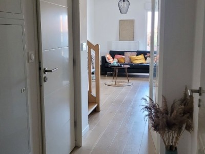 APPARTEMENT T4 A LOUER - WAMBRECHIES - 88.64 m2 - 1 450 € charges comprises par mois