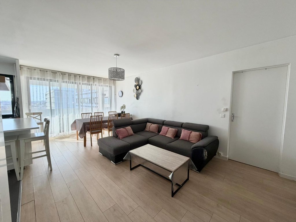 APPARTEMENT T4 A VENDRE - MONS EN BAROEUL - 93.6 m2 - 185�000�&euro;