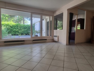 APPARTEMENT T4 A VENDRE - VILLENEUVE D ASCQ - 108 m2 - 272000€